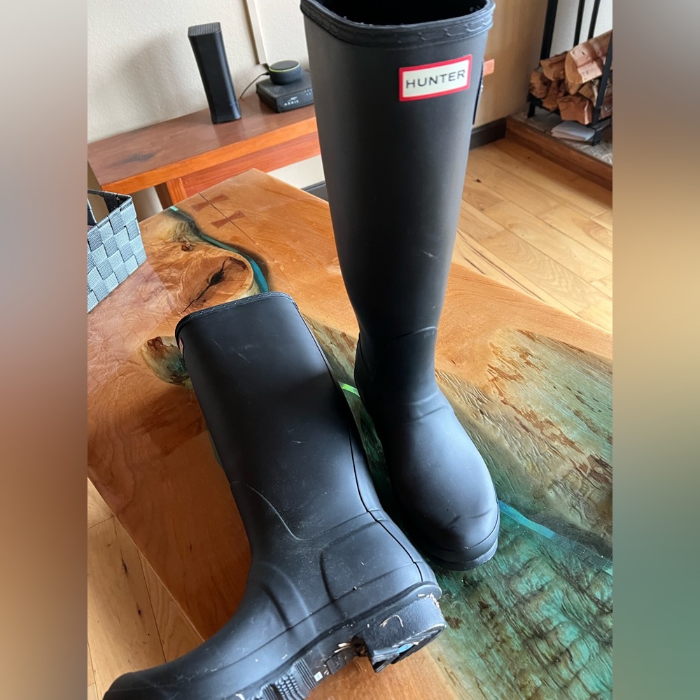 Hunter Boots tall size 10 fits like. 9.5
